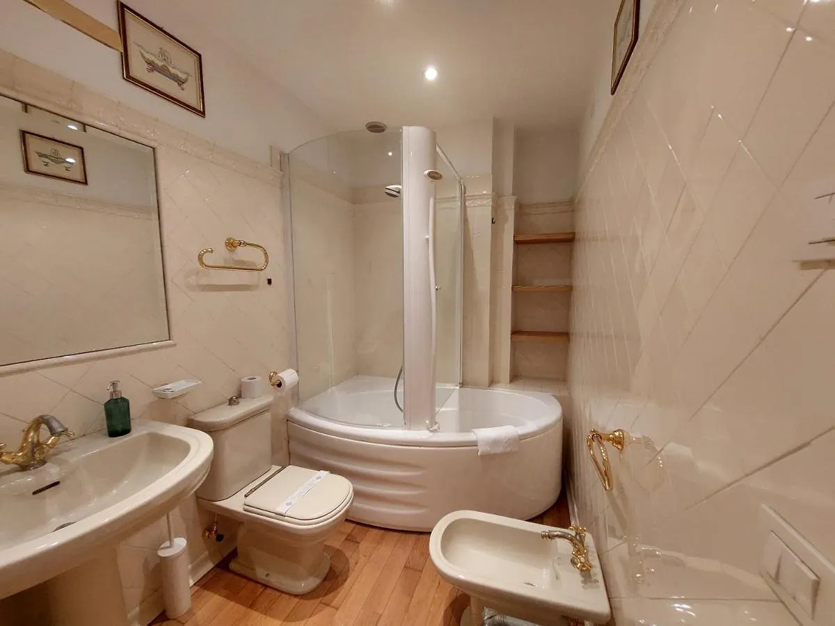 Imperiale Apartment With Sea View Viareggio